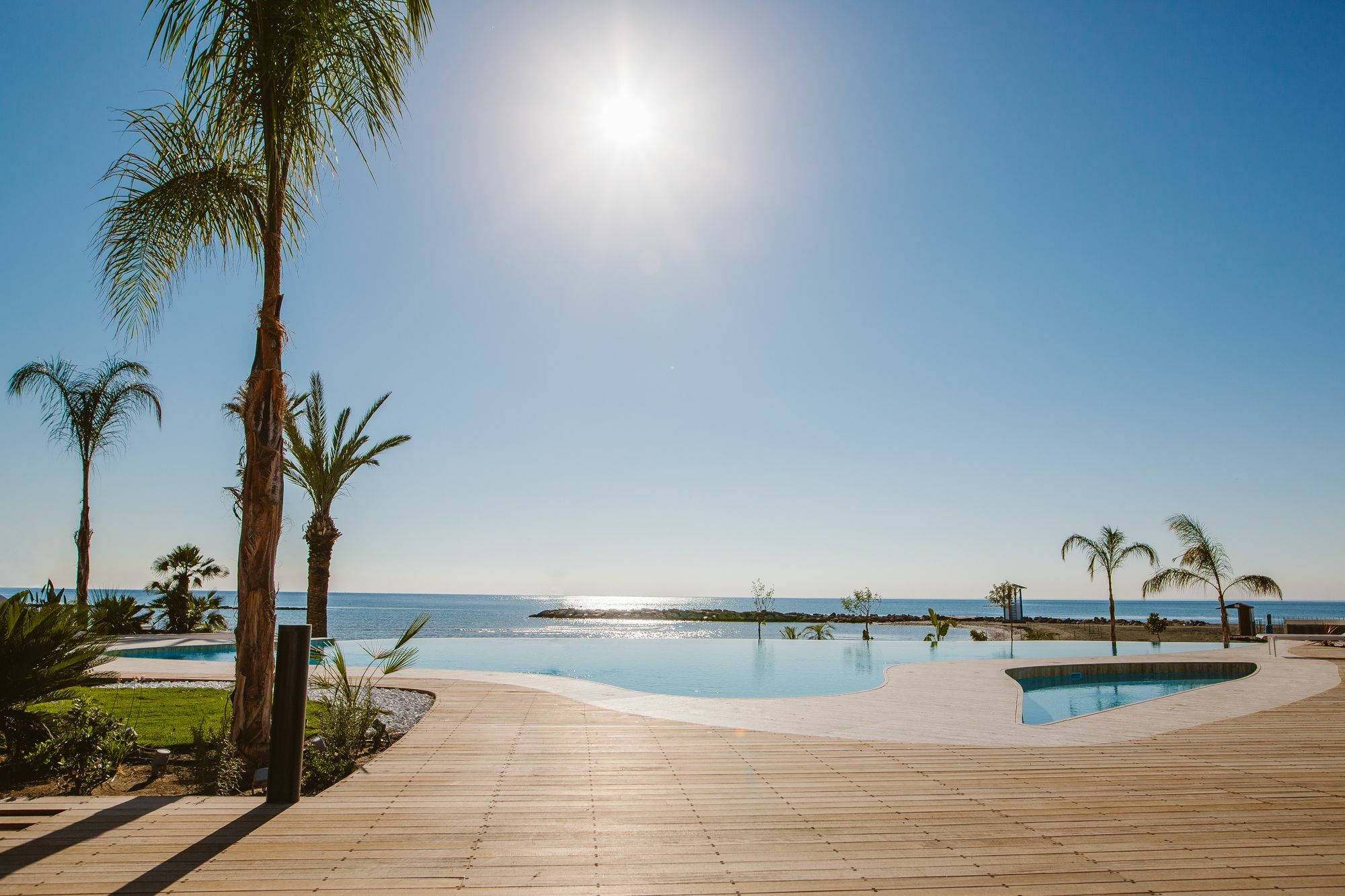 Lebay Beach Hotel Larnaca Exterior photo